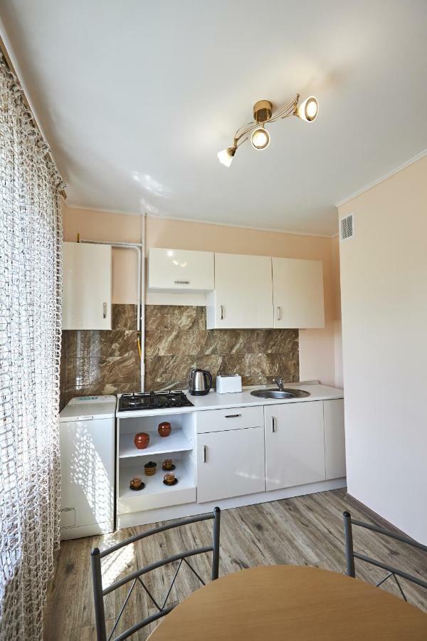 Babylon Apartments On Kievskaya Street Rivne Exterior foto